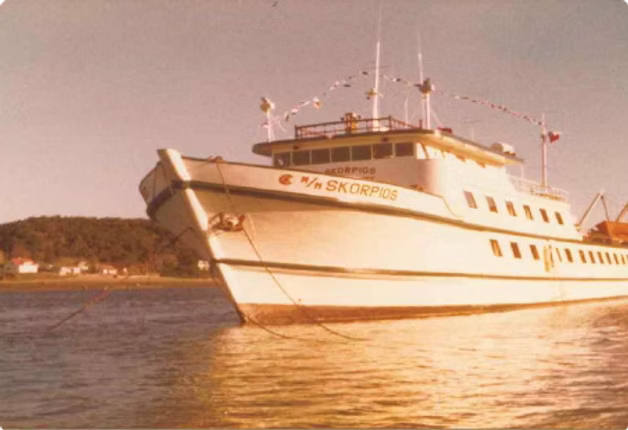 1976
